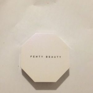 Fenty Beauty Killawatt Highlighter Duo